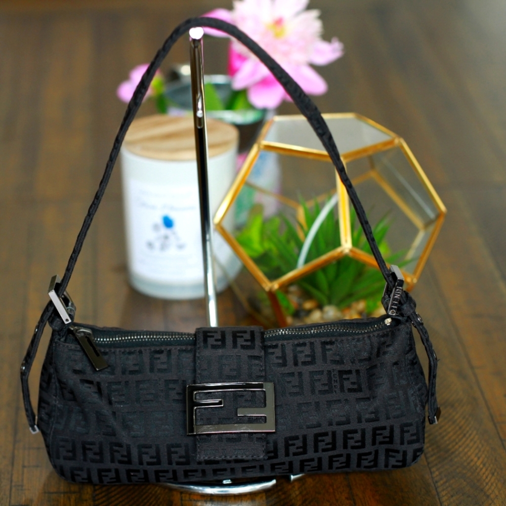 Vintage FENDI Zucchino Baguette Black excellent, like new condition